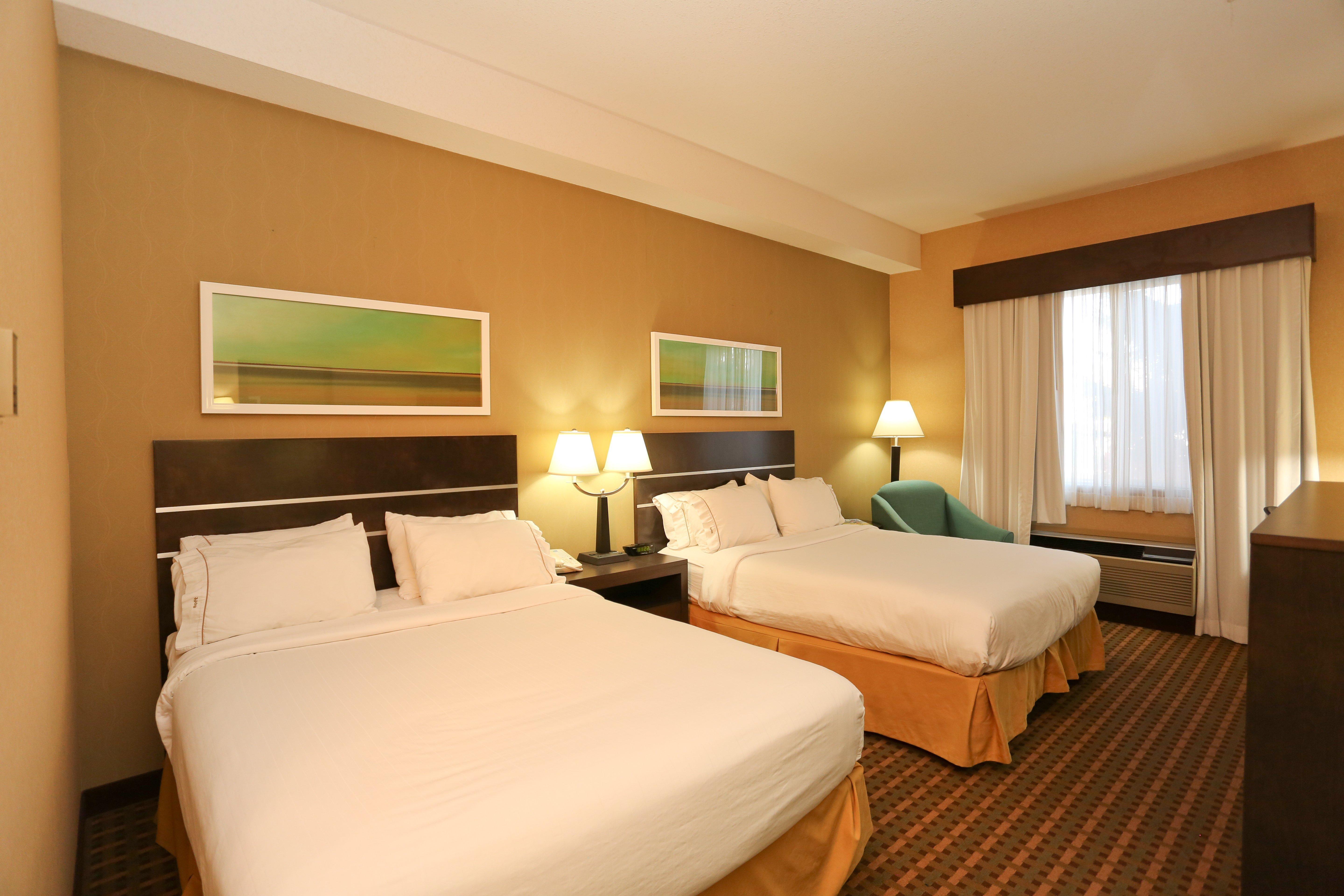 Holiday Inn Express Hotel & Suites Vernon By Ihg Екстериор снимка